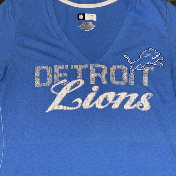 Team Apparel NFL Detroit Lions T-Shirt Womens Medium Blue Cotton V-Neck Pullover - Picture 2 of 6